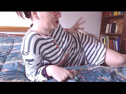 ❤️ Vê dîkê reş ê mezin hilde devê xwe xulamê piçûk Pornoya malê li ku.bestsexporno.ru ❌️