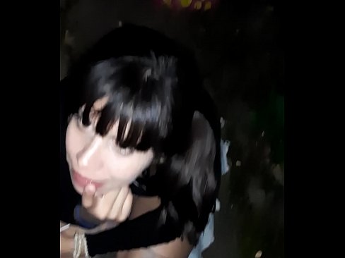 ❤️ Li kolanê di berdêla şêraniyê de penîsê werimî Pornoya malê li ku.bestsexporno.ru ❌️